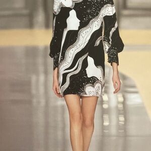 Chloe black/off-white long-sleeve mini dress with cosmic print, pockets, FR40